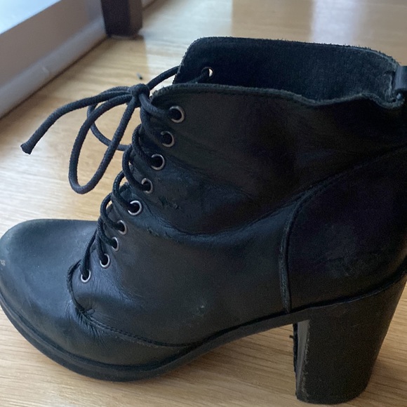 Jeffrey Campbell Leather Lace Up Booties - Picture 8 of 9